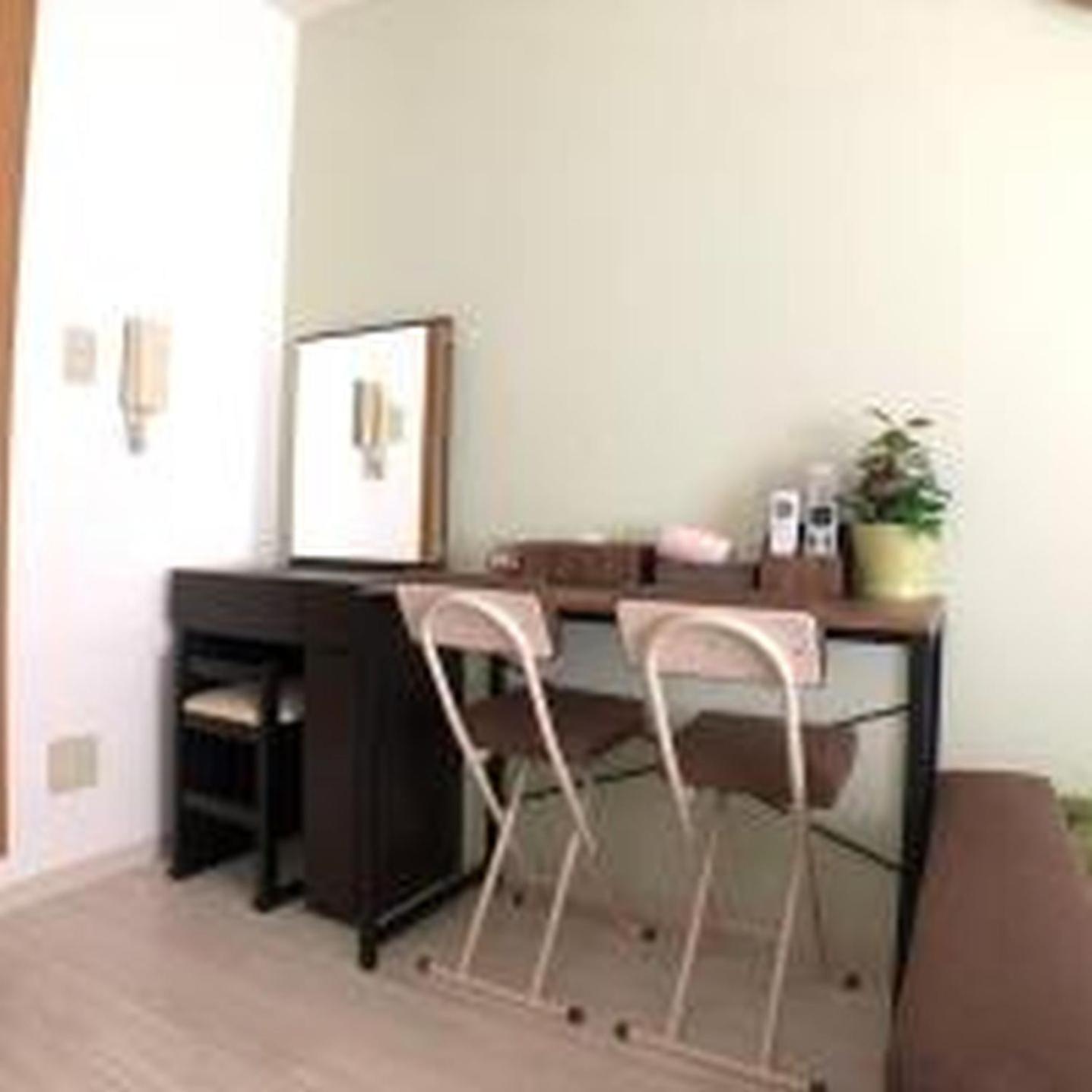 Apartemen コンフィデンスロン502 Osaka