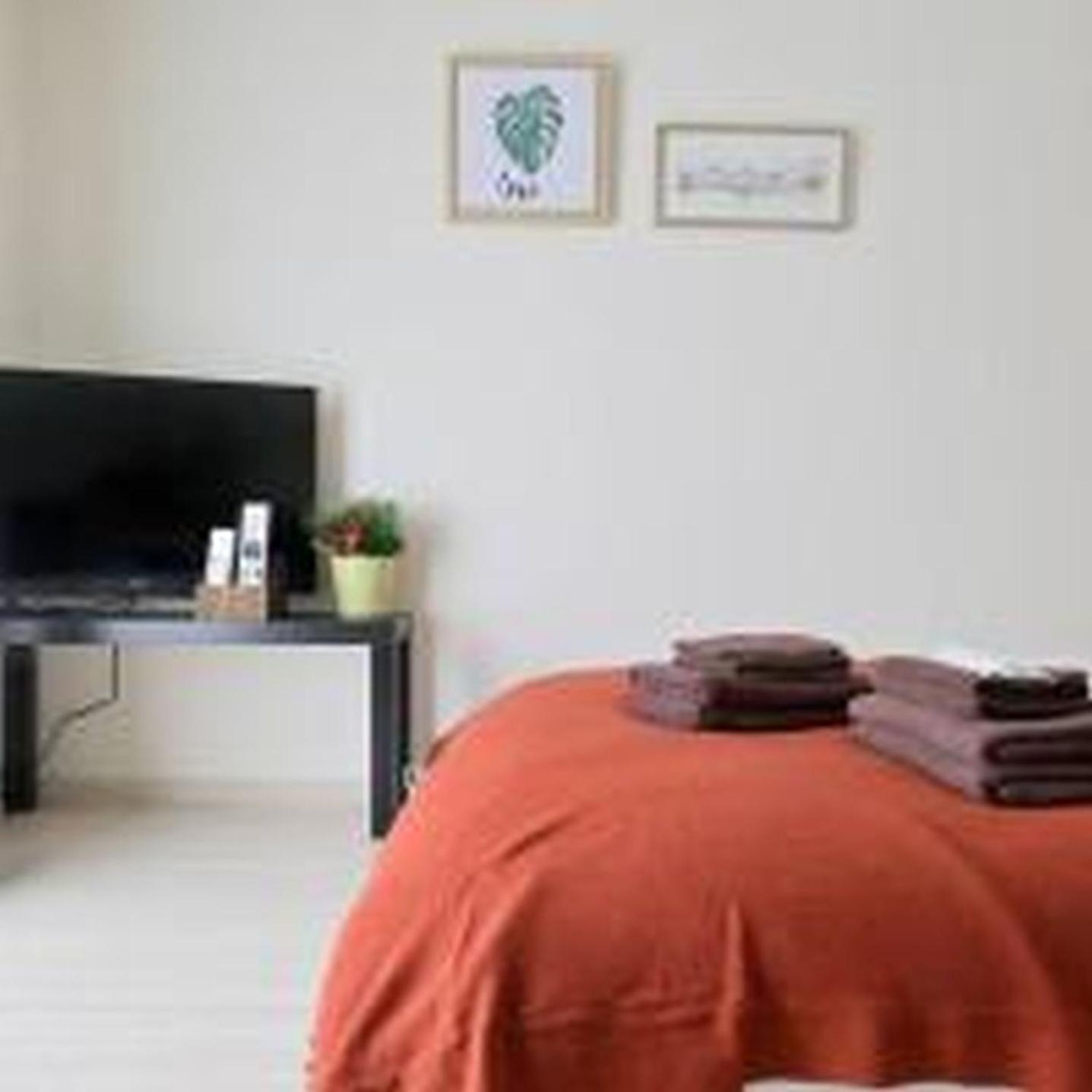 コンフィデンスロン502 Apartemen